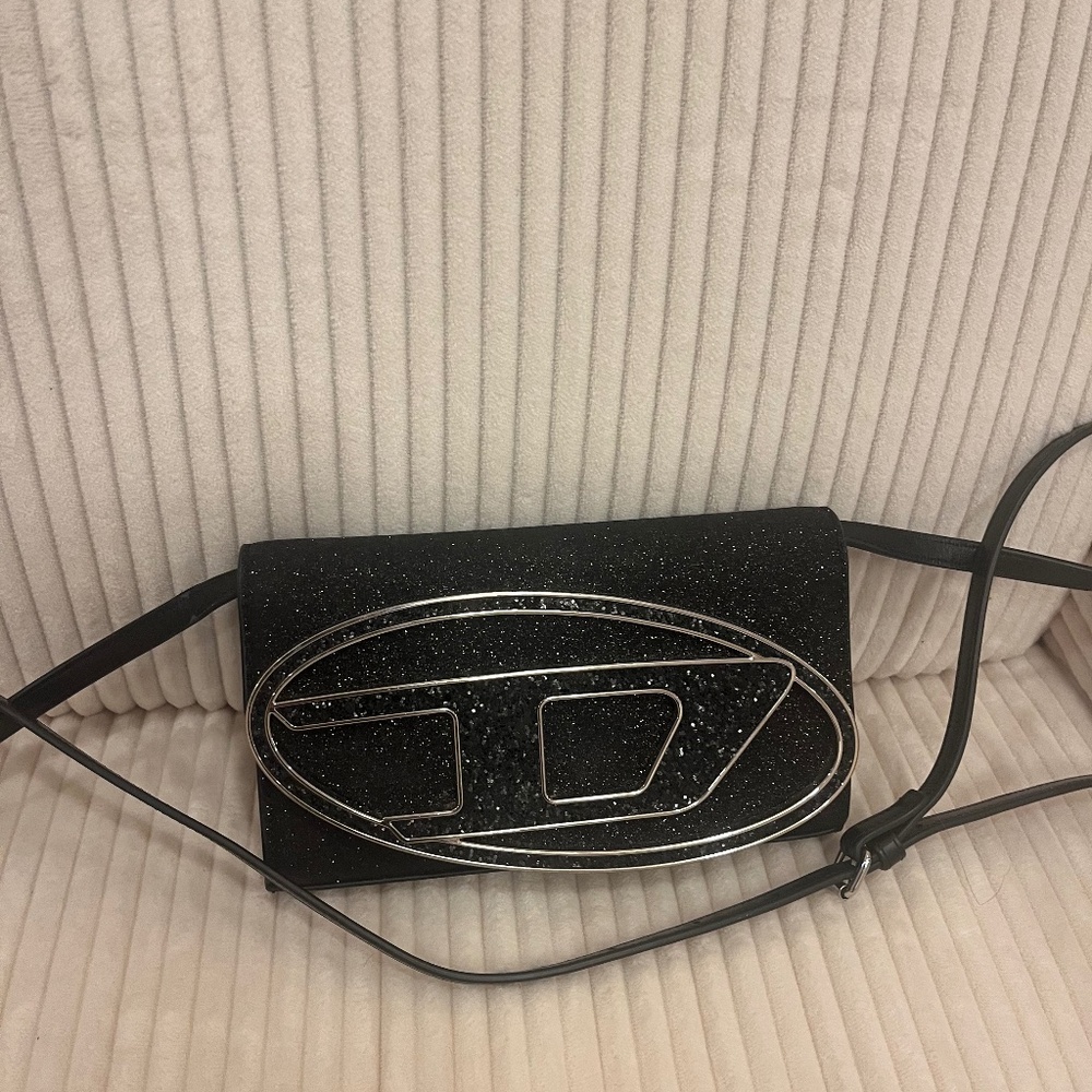 Diesel purse